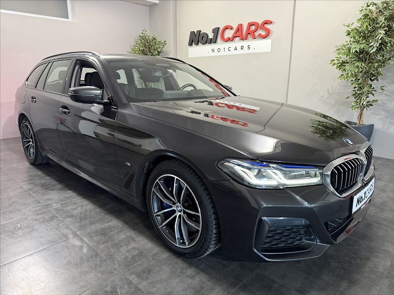 BMW Řada 5 3,0   530D M-PAKET PANO LASER - fotka 2 z 48