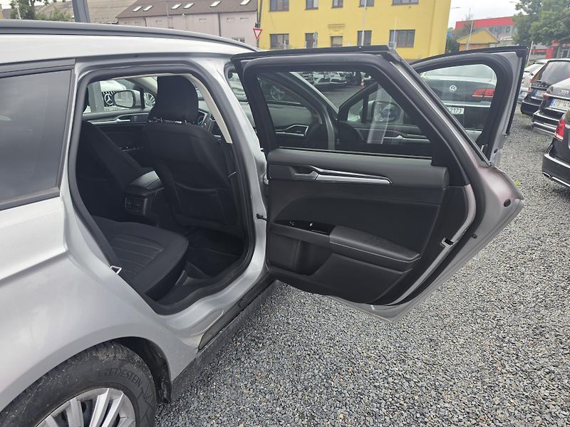 Ford Mondeo 2.0 TDCI Automat  - fotka 6 z 14