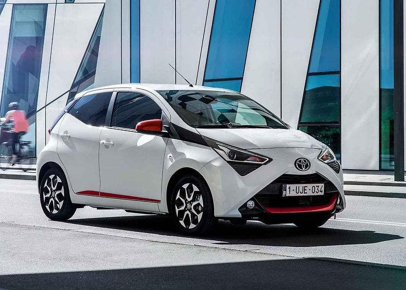 Kia nabízí před Vánoci slevy od 25 až do 70 tisíc korun.
