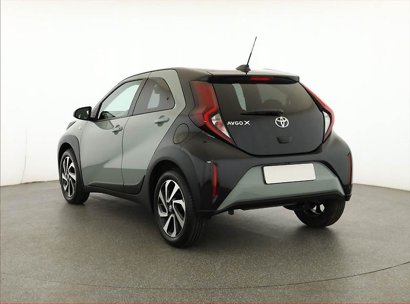 Toyota Aygo (2025) 1.0, Automat, ČR,1.maj - fotka 4 z 17