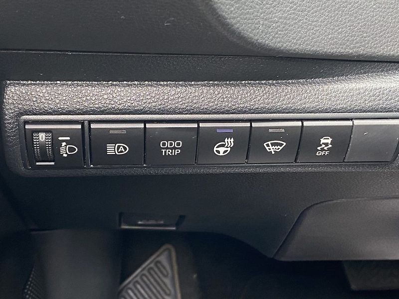 Toyota Corolla 1.8HEV, ČR, GR Sport, DPH - fotka 16 z 18