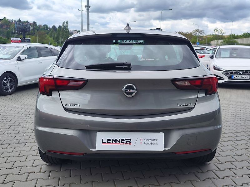 Opel Astra 1.2 Turbo/92kW Dynamic - fotka 6 z 32