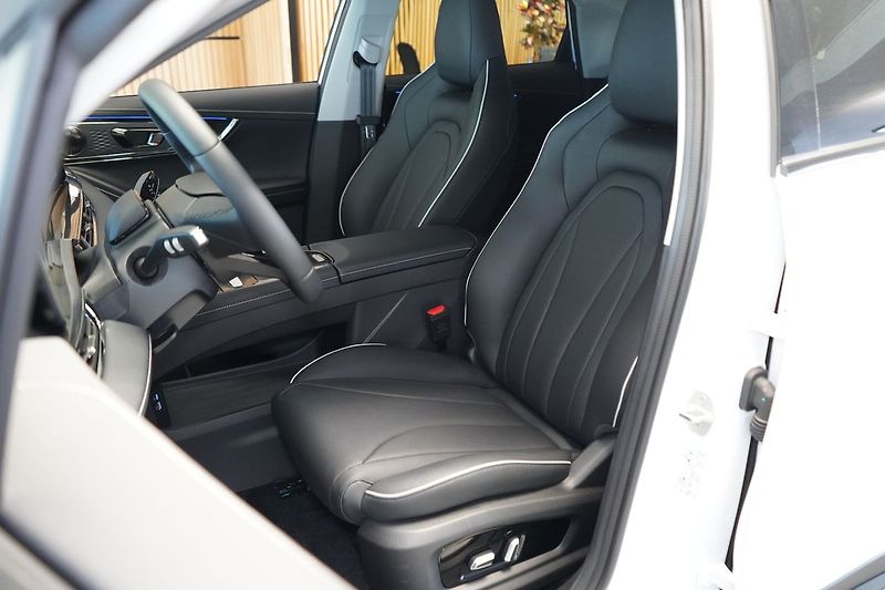 Omoda 5 1,6 T-GDI DCT COMFORT - fotka 15 z 37