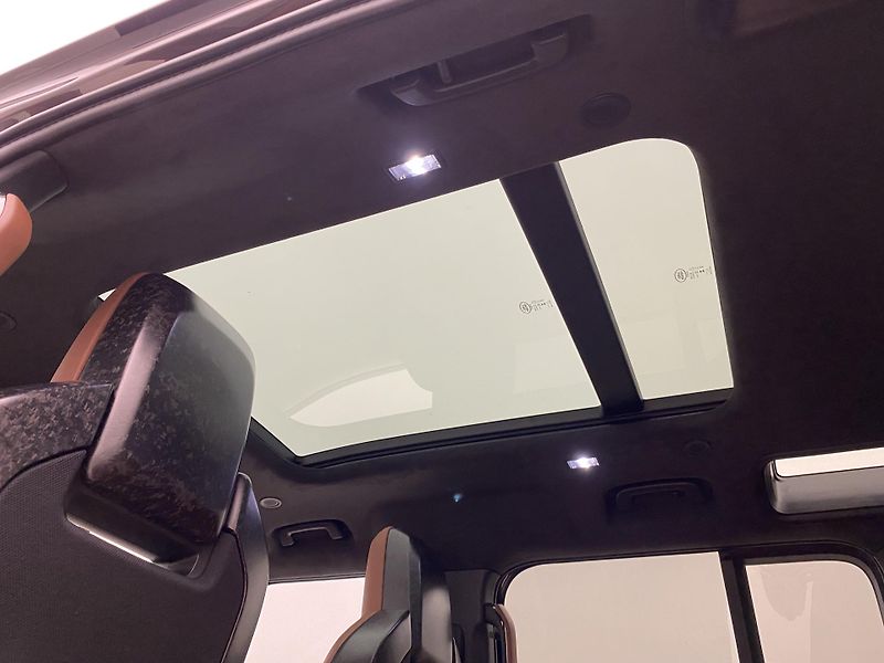 Land Rover Defender (2026) 110 P635 OCTA AWD AUT - fotka 54 z 56