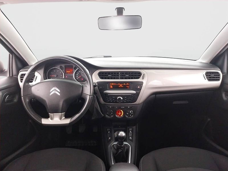 Citroën C-Elysée (2016) Exclusive 1.2 PureTech - fotka 8 z 17