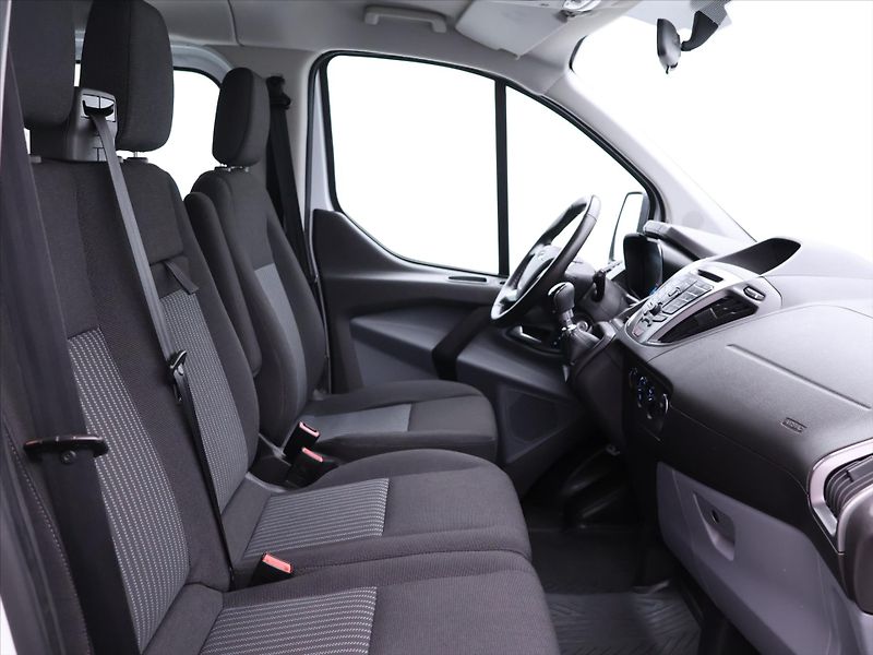Ford Transit Custom L2 2,0 TDCI Navi 9-Míst DPH - fotka 12 z 33