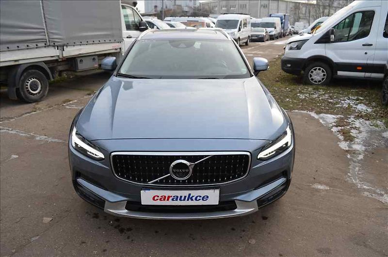 Volvo V90 (2017) CROSS COUNTRY D5 2,0 AWD - fotka 2 z 24