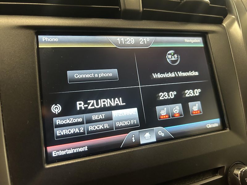 Ford Mondeo (2015) 2.0TDCi Aut Titanium LED 110kW - fotka 9 z 26