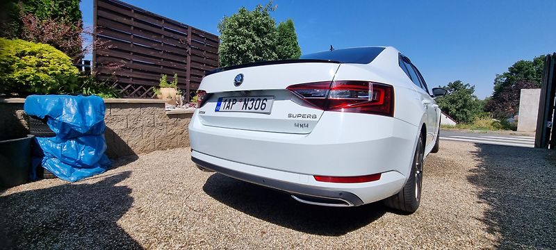 Škoda Superb (2018) Sportline, 2.0TDi 4x4, DPH, ČR - fotka 6 z 22