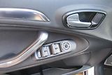 Ford S-MAX 2.0 TDCi AUT. KLIMA TAŽNÉ - náhled 18