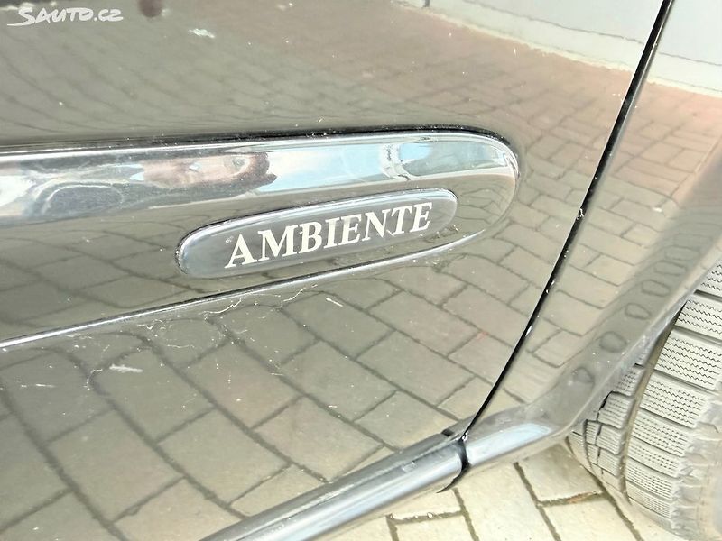 Mercedes-Benz Viano 3.0 CDi Extra Long - fotka 36 z 41