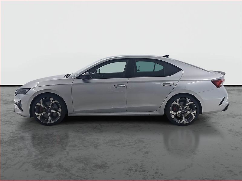 Škoda Octavia (2025) RS 2.0 TSI - fotka 3 z 19