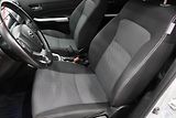 Suzuki Vitara (2016) 1.6 DDiS 4x4, AC, TZ, navi - náhled 9