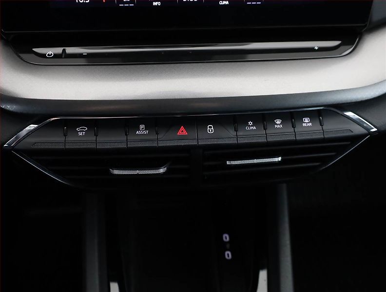 Škoda Octavia (2022) 1.5 TSI, ČR,1.maj, Tempomat - fotka 11 z 20