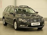 Volkswagen Passat (2013) 2.0TDi, DSG, klima - náhled 1
