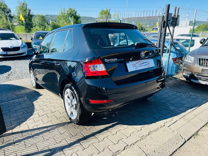 Škoda Fabia (2019) 1.0MPi APP, VÝHŘEV SED. - fotka 4 z 14