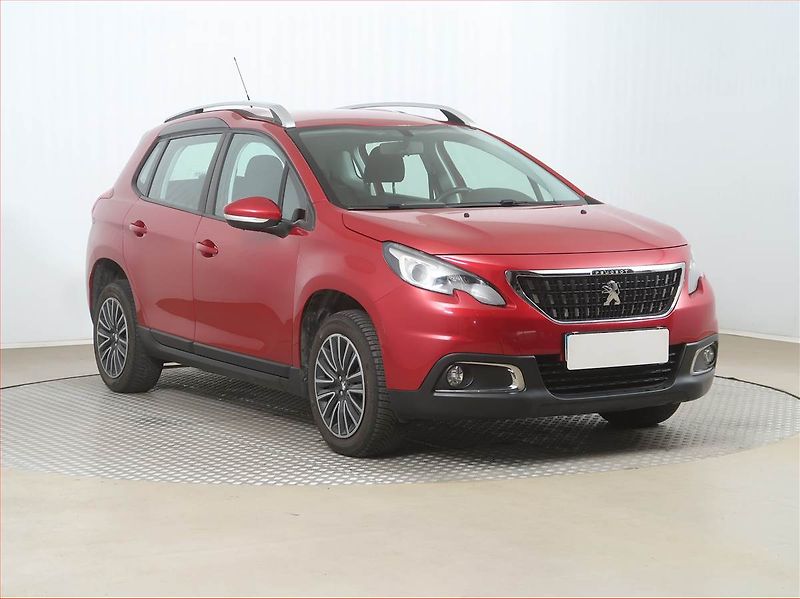 Peugeot 2008 (2018) 1.2 PureTech, Automat - fotografie inzerátu