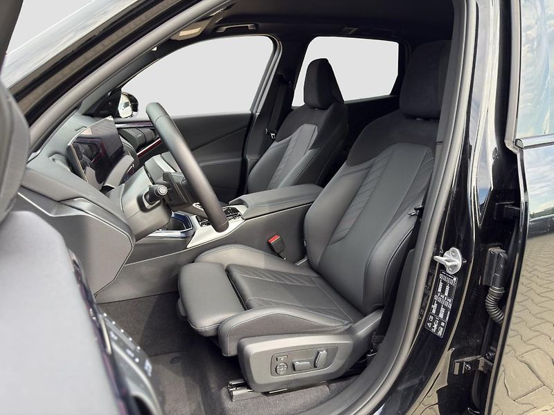 BMW X3 xDrive20d - fotka 7 z 23