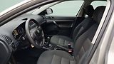 Škoda Octavia Tour 1.6MPI MT5 - náhled 15