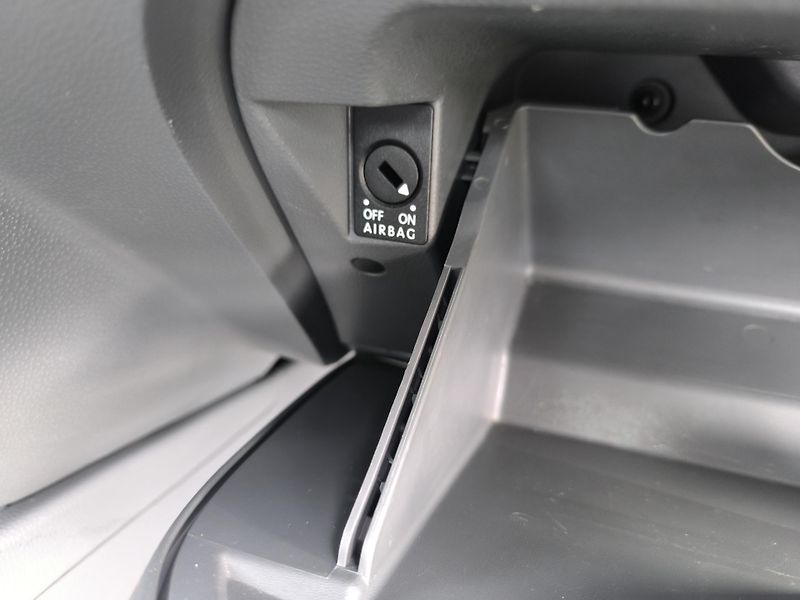 Seat Ibiza (2011) 1.2 DOLOŽENÉ KM, 1.MAJITEL - fotka 23 z 27
