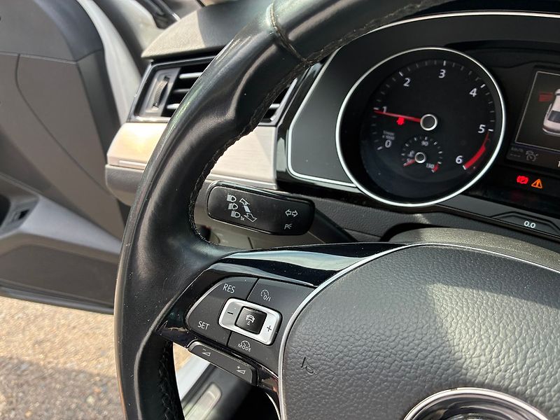 Volkswagen Passat 2.0 TDi 110 kW 4x4 HighLine ČR - fotka 20 z 26