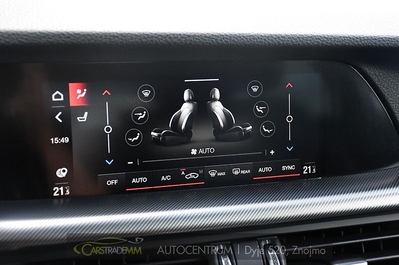 Alfa Romeo Stelvio 2.0T 16V 206kW VELOCE AT8 Q4 - fotka 36 z 50