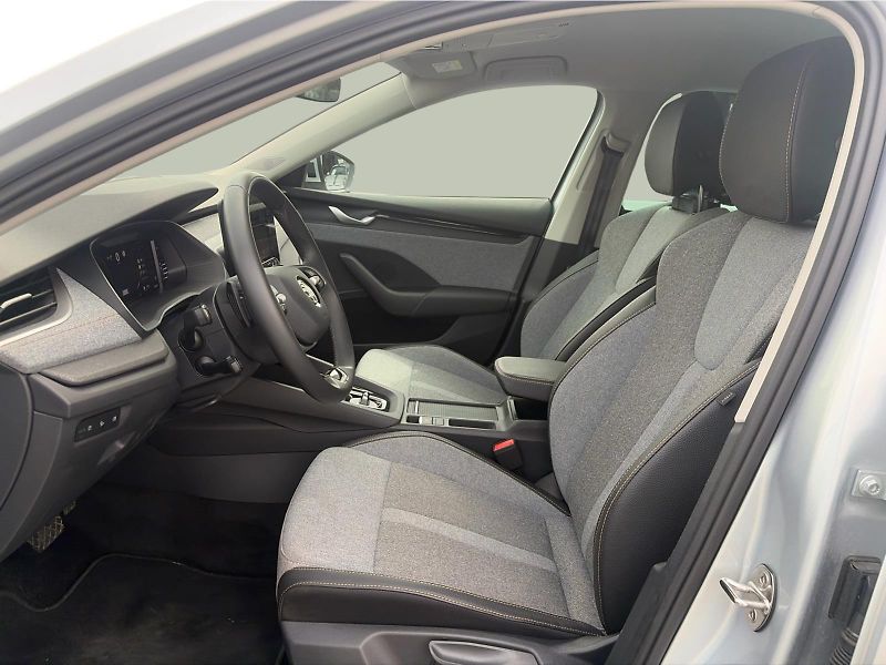 Škoda Octavia 2.0TDI 110 kW DSG TOP SELECTIO - fotka 11 z 22