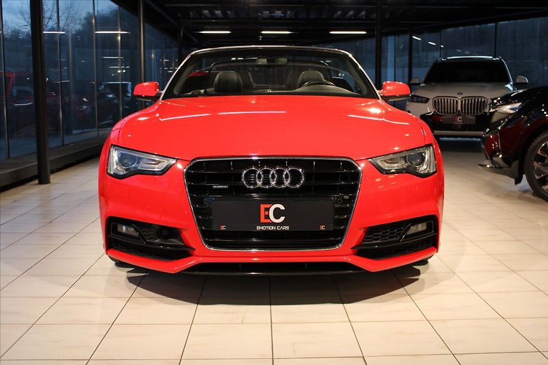 Audi A5 TDi V6 quattro S Line Cabriole - fotka 2 z 27