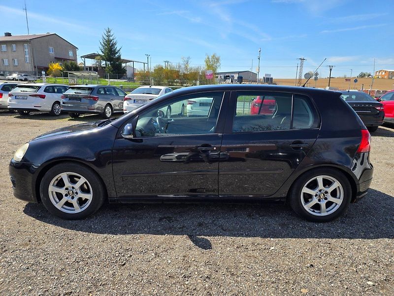 Volkswagen Golf (2007) 2.0 TDi 100KW - fotka 4 z 24