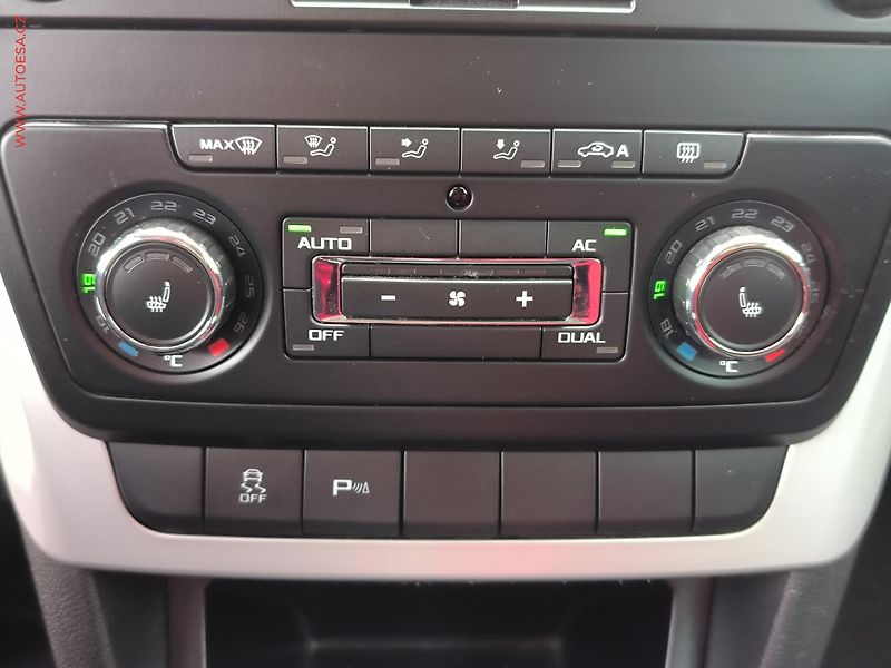Škoda Yeti (2011) 1.2 TSi, Ambition, DSG - fotka 12 z 17