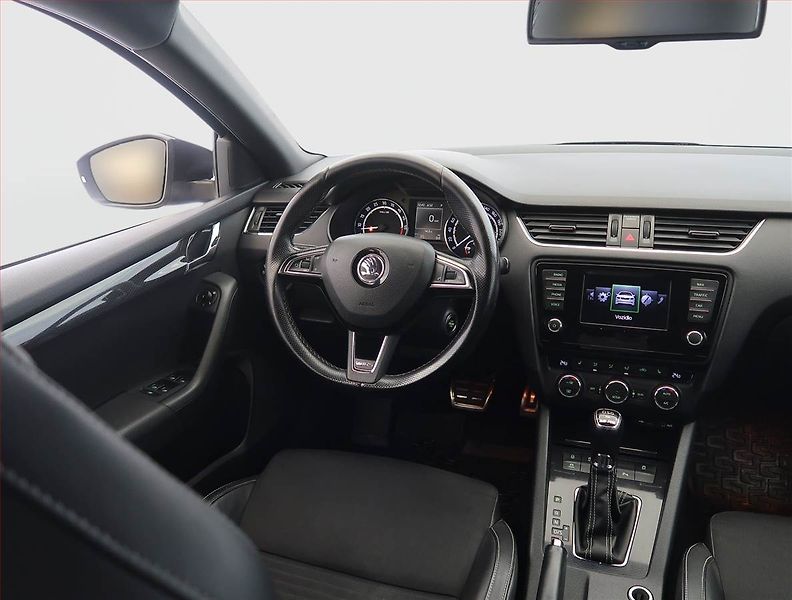 Škoda Octavia (2014) RS 2.0 TDI, Automat, Navi - fotka 7 z 24