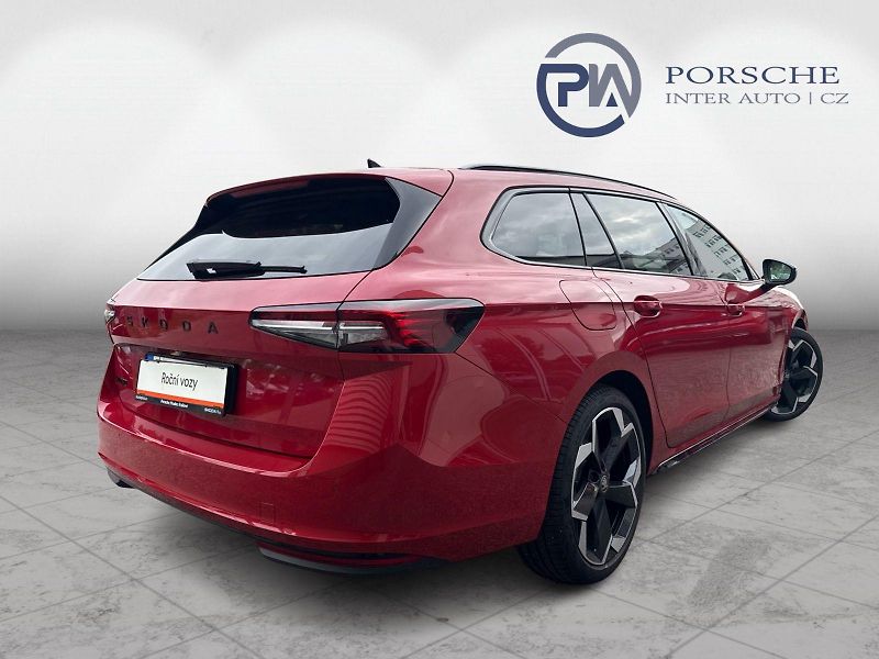 Škoda Superb Sportline 2.0 TDI 110kw DSG Co - fotka 2 z 30