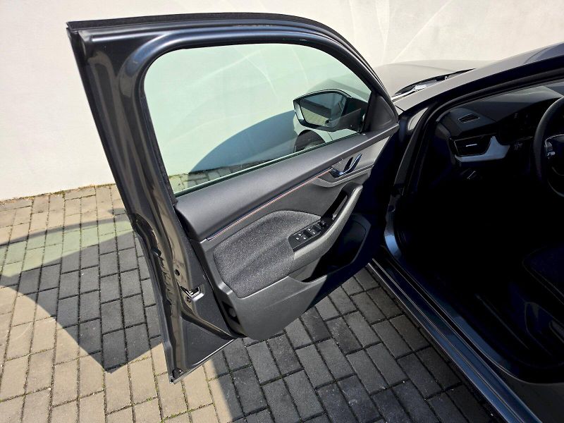 Škoda Scala (2025) 1,5TSI 110KW TOP SELECTION - fotka 23 z 33