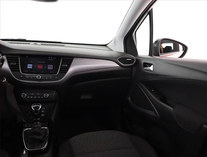 Opel Crossland X (2021) 1.2 Turbo, ČR,1.maj - fotka 8 z 19