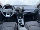 Hyundai i30 (2019) 1.6CRDi, ČR, AC, park.asist - náhled 8