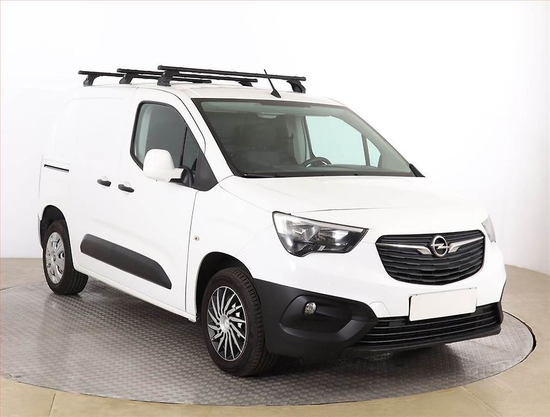 Opel Combo (2021) 1.5 CDTI, SR, 1Maj, DPH - fotografie inzerátu