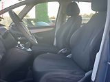 Citroën Grand C4 Picasso (2010) 1.6 HDi 7míst, 1.maj, autoAC - náhled 9