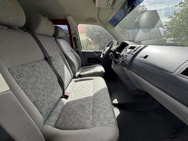 Volkswagen Transporter (2007) T5 1.9 TDi 75kw 9 míst - fotka 15 z 19