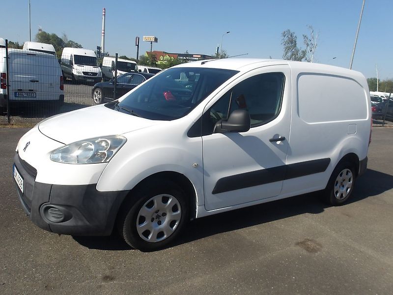 Peugeot Partner 1,6HDi 3 MÍSTA ! NOVÁ STK ! - fotka 2 z 29