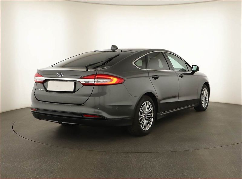 Ford Mondeo (2020) 2.0 EcoBlue, Automat, Kůže - fotka 5 z 18