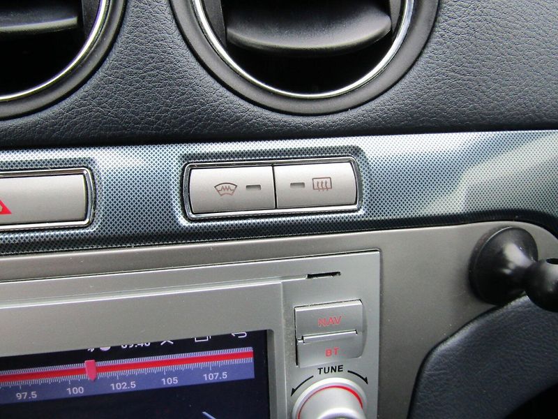 Ford Galaxy (2006) 2.0 TDCi 96kW  ZIMNÍ PNEU 7MÍS - fotka 33 z 40