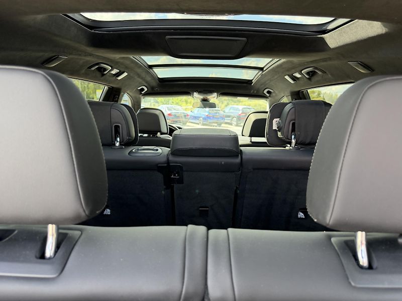 BMW X7 (2022) 40XD 250kW M-PAKET R22 CZ TOP! - fotka 25 z 48