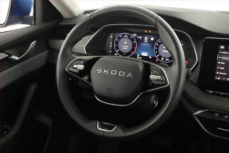 Škoda Enyaq (2023) Sportline 60 (62 kWh) - fotka 11 z 31