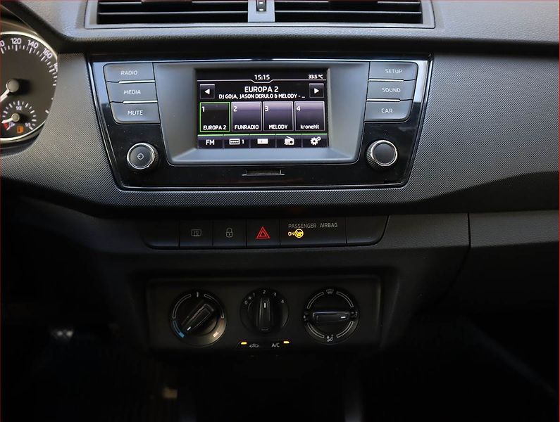 Škoda Fabia (2016) 1.2 TSI, Tempomat - fotka 12 z 16