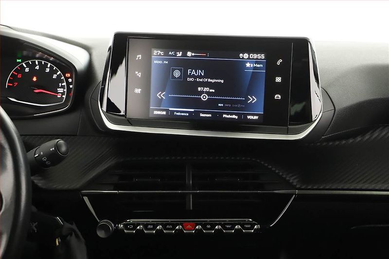 Peugeot 208 (2020) 1.2 PureTech, ČR,1.maj - fotka 9 z 15