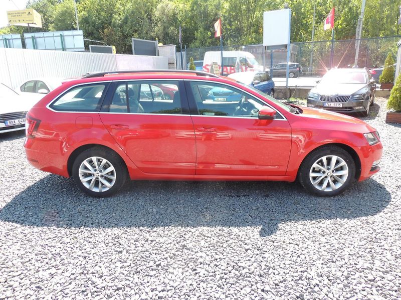 Škoda Octavia (2019) 1.5TSi,110kw,Style,ČR,1majitel - fotka 4 z 40