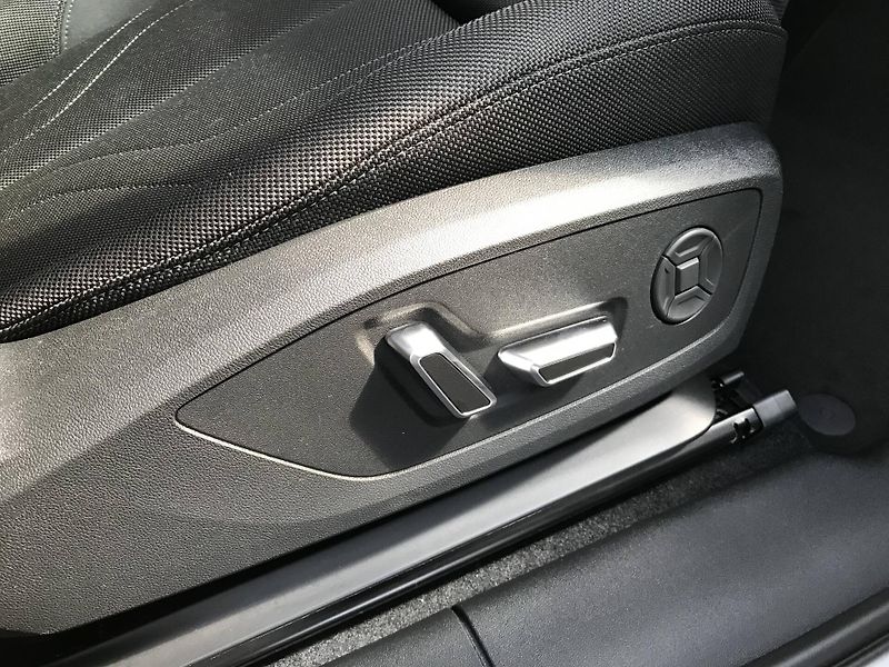 Audi Q3 quattro ST7 2,0TFSI - fotka 13 z 23