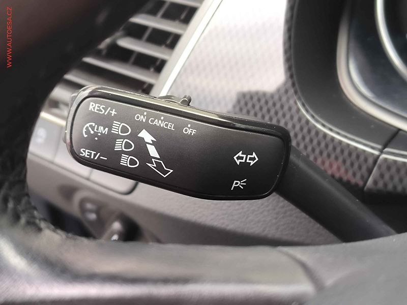 Škoda Fabia (2016) 1.2TSi, 1.maj,ČR, AC, výhřev - fotka 15 z 19