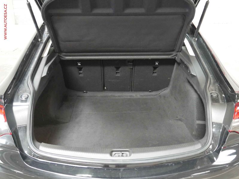 Opel Insignia (2021) 2.0CDTi, AT, výhřev sed - fotka 7 z 21