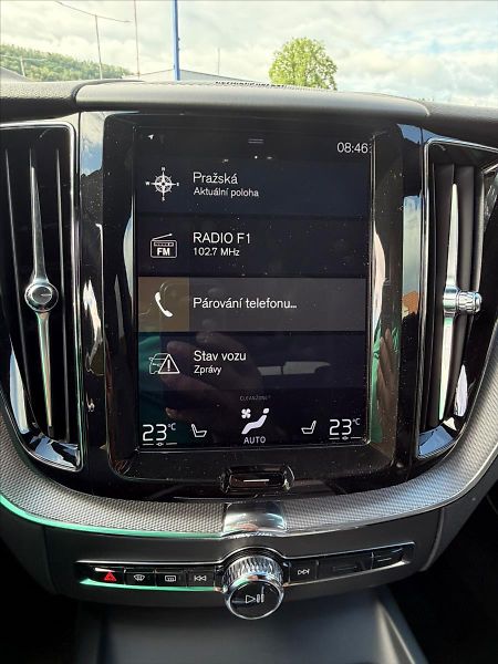 Volvo XC60 2,0 - fotka 42 z 62